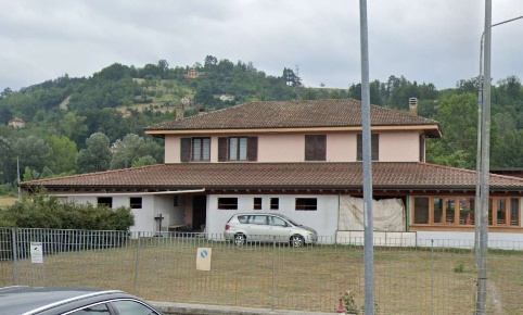 Foto Appartamento in Via cassarogna, Acqui Terme Centro di 115 m²