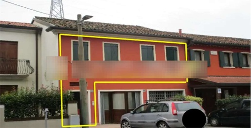 Foto Appartamento in Via Bissuola, Venezia Mestre di 102 m² con 4 locali