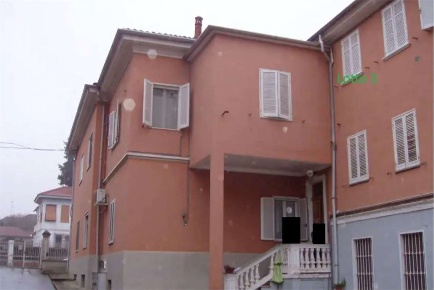 Foto Appartamento in Viale Benvenuto Cellini, Valenza Centro di 136 m²