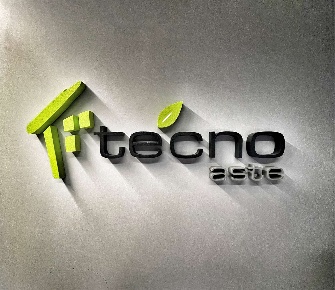 Foto Appartamento in Via E. De Amicis 20, Buscate di 142 m² con 4 locali