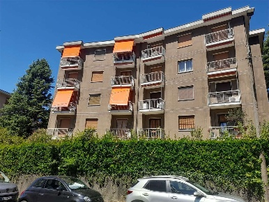 Foto Appartamento in via Goldoni 34, Varese in vendita