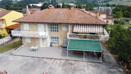 Foto Appartamento in Via Falerienze  43, San Ginesio Passo San Ginesio