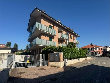 Foto Appartamento in Via Piave 26, Volpiano di 63 m² con 2 locali