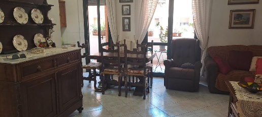 Foto Appartamento a Cecina Cecina Centro di 85 m² con 3 locali in vendita