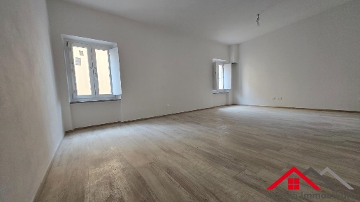 Foto Casa indipendente a Calci di 170 m² con 7 locali in vendita