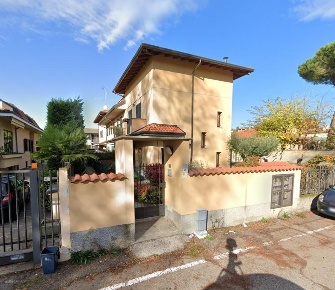Foto Appartamento a Marcallo con Casone Marcallo di 60 m² con 3 locali