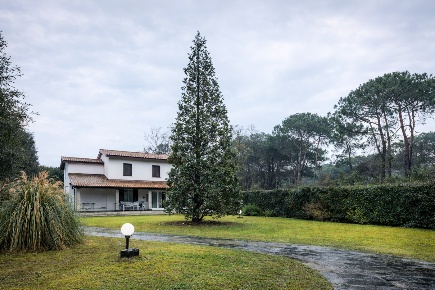 Foto Villa unifamiliare a Massa Ronchi - Poveromo di 167 m² con 5 locali