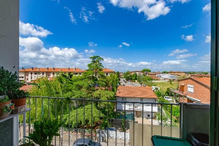 Foto Appartamento a Ponsacco Centro di 100 m² con 4 locali in vendita