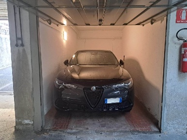 Foto Garage in via Padova 256, Milano in vendita
