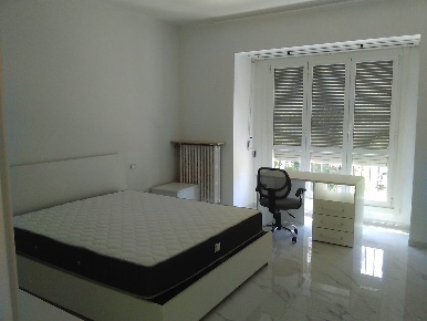 Foto Appartamento in via falck 13, Milano Gallaratese di 85 m² con 3 locali