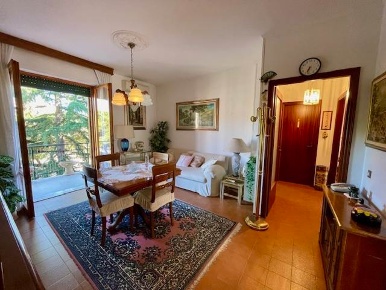 Foto Appartamento a Follonica 167 Ovest, Campi Alti di 85 m² con 4 locali