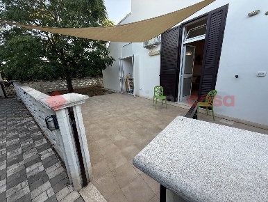 Foto Villa a schiera in Via GIULIA LICOMATI SNC, Pulsano di 60 m²