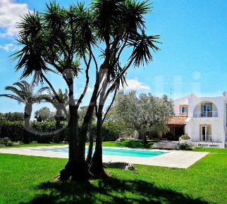 Foto Villa unifamiliare a Brindisi Casale - Materdomini di 385 m²