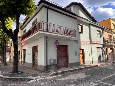 Foto Appartamento in Via Mazzini 10, Avezzano Centro di 140 m² in vendita
