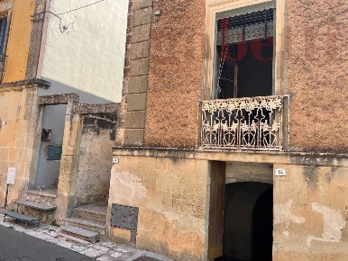 Foto Casa indipendente in Via Ludovico Ariosto 18, Spongano di 100 m²