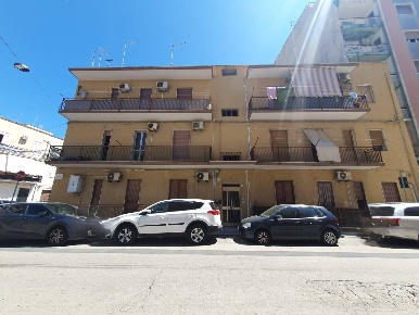 Foto Appartamento in Via Agostino Scilla, Siracusa Tica - Zecchino di 95 m²