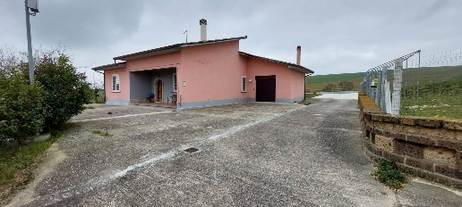 Foto Case indipendenti in contrada camporeale, Ariano Irpino di 120 m²
