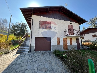 Foto Villa singola in VIA PRATO DEL SOLE, Fuipiano Valle Imagna Centro