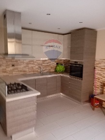 Foto Appartamento in Via Masaniello, Catania Rapisardi di 98 m² in vendita
