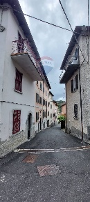 Foto Casa indipendente in via Allio, Alta Valle Intelvi di 102 m²