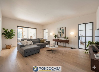 Foto Villa singola a Brescia Villaggio Badia di 215 m² con 7 locali