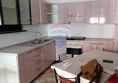 Foto Casa indipendente in via Platamone 59, Rosolini di 88 m² con 6 locali