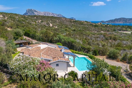 Foto Villa singola in Via Molara, San Teodoro Punta Molara di 280 m²