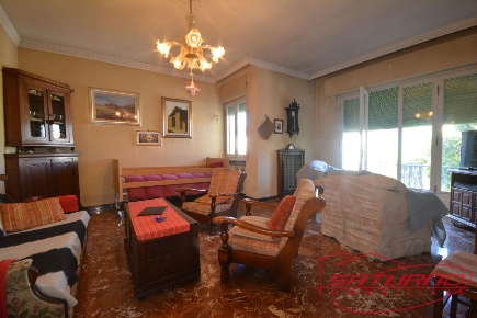 Foto Villa unifamiliare a Lucca San Concordio di 260 m² con 6 locali