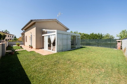 Foto Casa indipendente a Pontedera Santa Lucia, La Borra di 74 m²