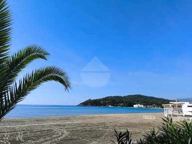 Foto Appartamento in TRAVERSA PIMPINELLA, Minturno di 75 m² con 3 locali