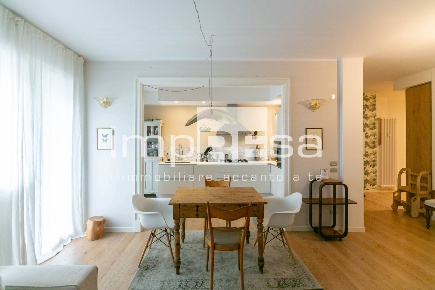 Foto Appartamento in VIALE 4 NOVEMBRE, Treviso Fiera di 130 m² con 6 locali