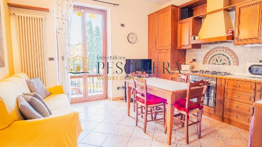 Foto Appartamento in Via Mantova, Peschiera del Garda Centro di 65 m²