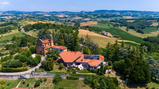 Foto Casa indipendente in Regione Sant'Antonino, Montechiaro d'Asti Centro