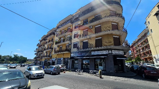 Foto Appartamento in Via Ammiraglio Caracciolo, Catania Rapisardi di 118 m²