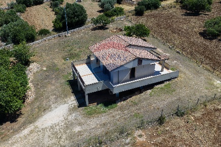 Foto Villa singola in C.da Guadagna, Scicli Centro di 100 m² con 5 locali