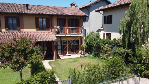 Foto Villa a schiera in Via Chiozzo, Pavia in vendita