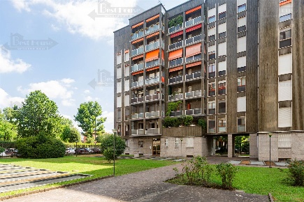Foto Appartamento in via Ronchi  24, Milano Udine di 101 m² con 3 locali