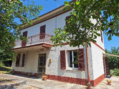 Foto Casa indipendente a Fermo in vendita