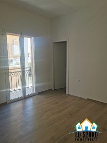 Foto Appartamento in CORSO DEI MILLE, Alcamo Semicentro di 100 m²