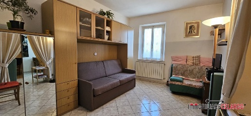 Foto Appartamento a Colle di Val d'Elsa Colle Bassa, Via Gramsci di 38 m²