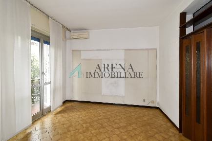 Foto Appartamento in Via Alessandro Mazzucotelli, Milano di 82 m²