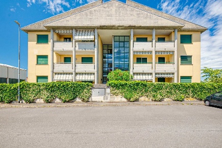 Foto Appartamento in Via Giacchino Rossini 7A, Rovello Porro di 120 m²