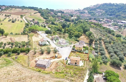Foto Villa singola in Contrada San Michele, Cupra Marittima di 160 m²