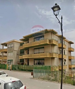 Foto Appartamento in Viale Regina Margherita, Vizzini di 180 m² in vendita