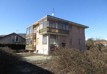 Foto Appartamento a Reano di 146 m² con 5 locali in vendita