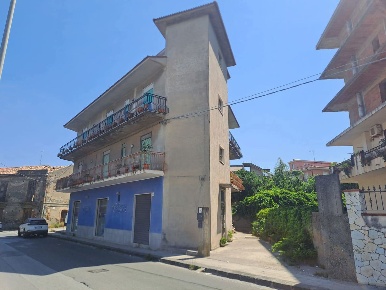 Foto Appartamento in Via AIA SCARPACI 86, Barcellona Pozzo di Gotto
