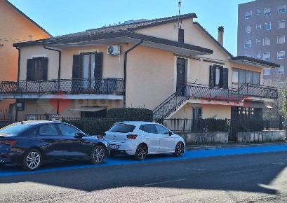 Foto Casa indipendente in Corso Francia 22, Frosinone in vendita