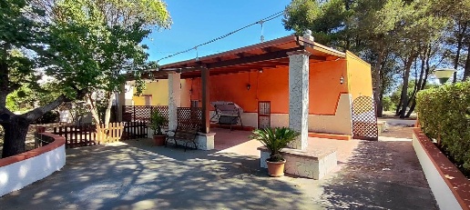 Foto Villa unifamiliare in C.DA FRANZULLO, Martina Franca di 130 m²