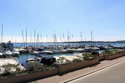 Foto Appartamento in CARLO ALBERTO, Moniga del Garda di 85 m² con 3 locali
