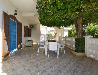 Foto Appartamento a Roseto Capo Spulico Borgata Marina di 51 m² in vendita